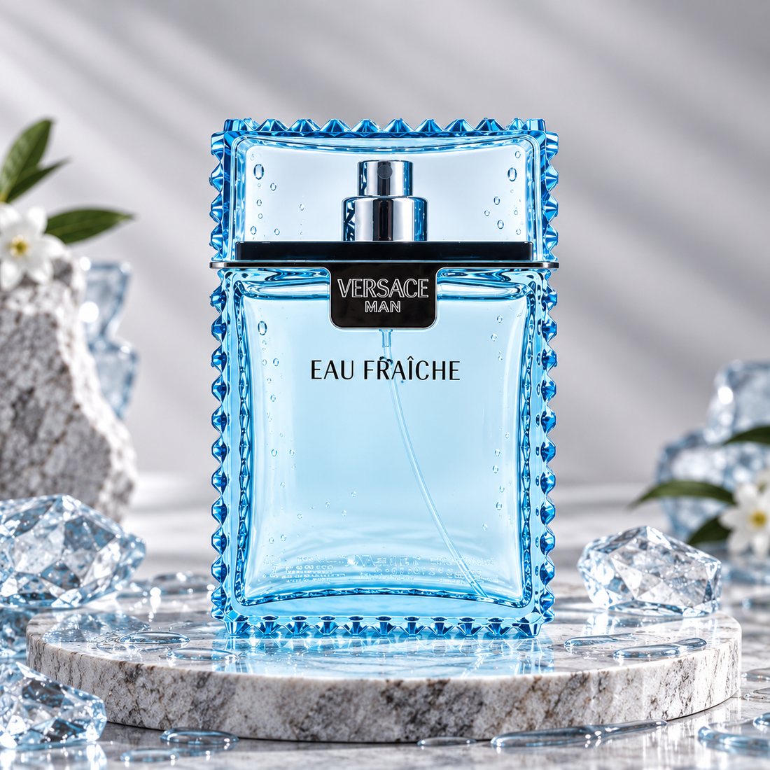 Versace Man Eau Fraîche Eau de Toilette (100 ml / 3.4 fl. oz.)